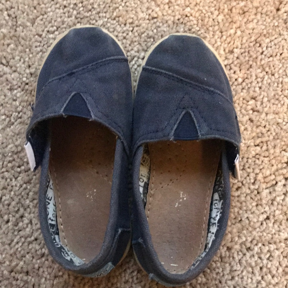 Navy Blue Toddler Toms
